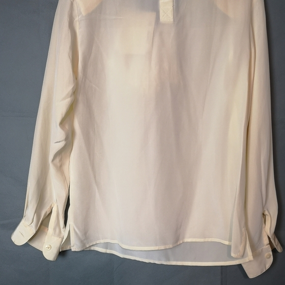 NEO-VINTAGE Eco-lux washed silk w/Elizabethan handmade crochet lace bow blouse - Picture 3 of 4